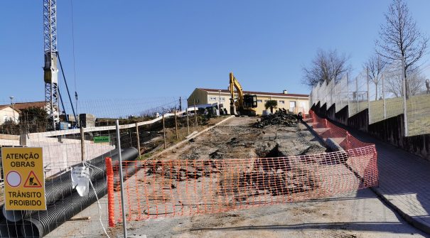 Obra de Regeneração Urbana da Portela – Fazenda em curso