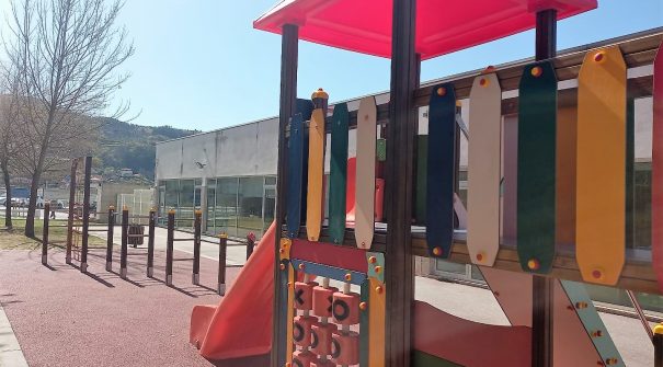 Município renova Parque Infantil do Centro Escolar de Resende