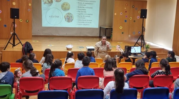 Município de Resende promove palestra de lanches saudáveis nas escolas