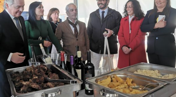 Município presente na apresentação da XVI edição dos Fins de Semana Gastronómicos