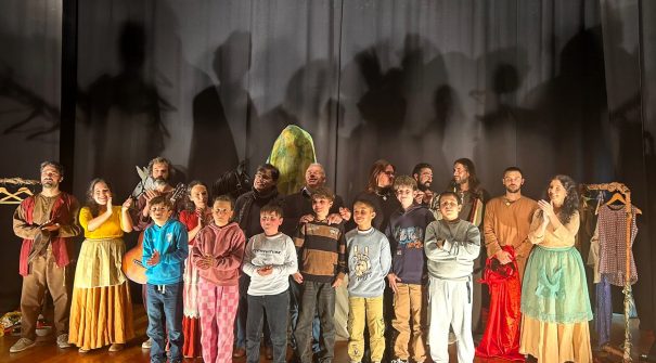 Auditório Municipal acolhe a peça de teatro “Contos d’Oiro… Contadouro”