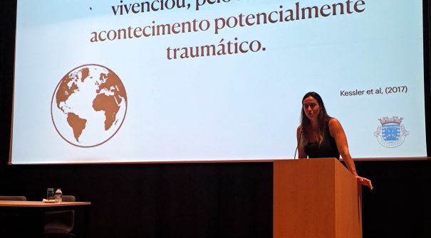 Auditório Municipal recebeu sessão de “Primeiros Socorros Psicológicos”