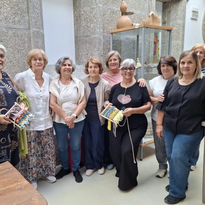 Ateliê ART’Mãos promove a arte da tecelagem no Museu Municipal