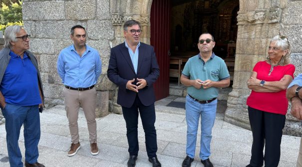 Participantes da VIII Conferência Murganheira visitaram o Mosteiro de Cárquere